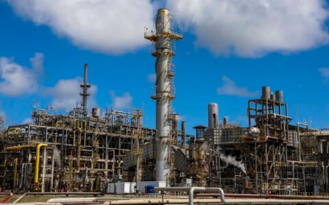 petrobras-renova-contratos-de-