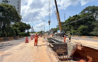 ponte-da-avenida-do-turismo-en