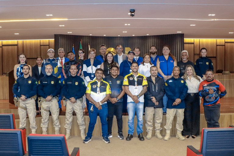 prf-participa-do-1o-seminario-