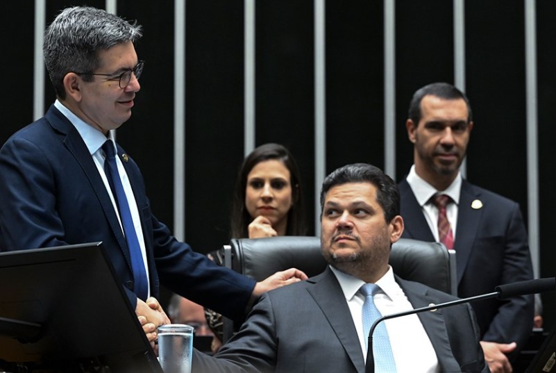 reforco-no-orcamento-de-minist