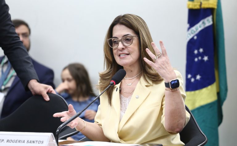 camara-lanca-cartilha-sobre-pr