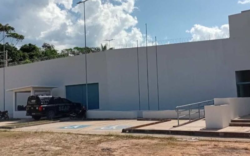 fuga-de-14-detentos-e-registra