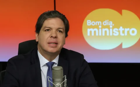 governo-anuncia-conexao-total-