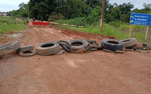 moradores-cobram-acao-do-dnit-