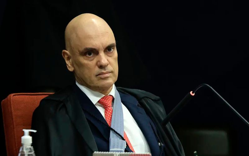 moraes-autoriza-bolsonaro-a-de