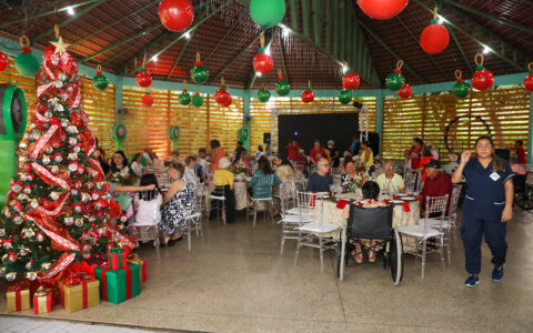 parque-do-idoso-recebe-espetac