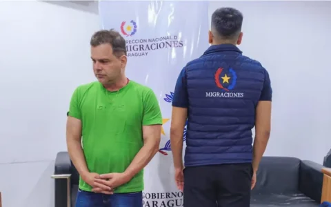 policia-do-paraguai-entrega-si