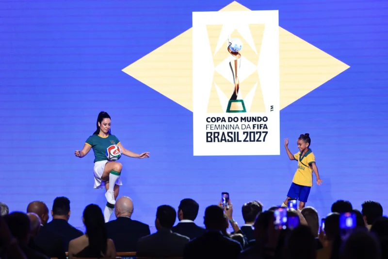 fifa-apresenta-identidade-da-c