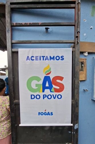 fila-quilometrica-por-gas-grat