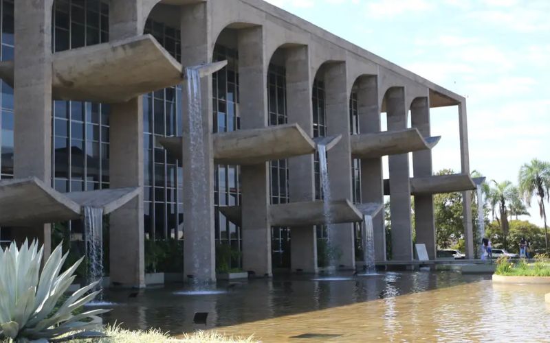 ministerio-estabelece-normas-p