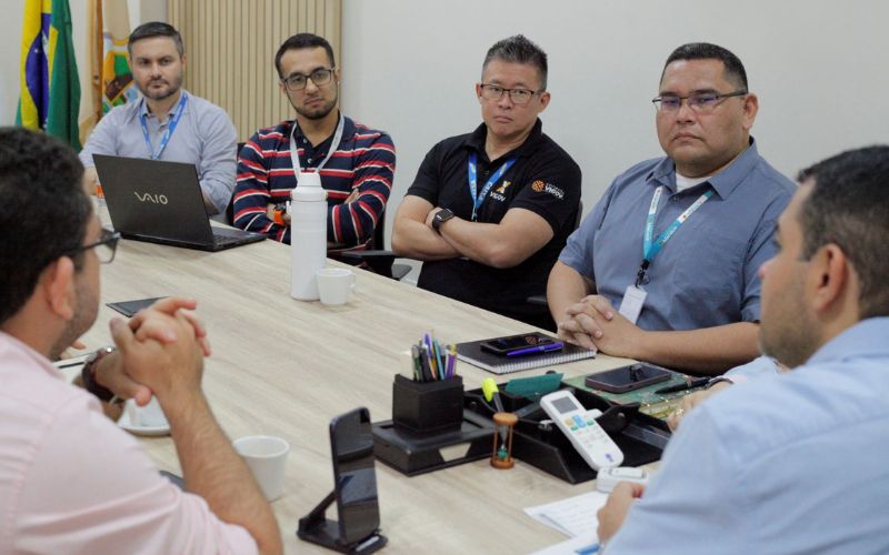 prefeitura-de-manaus-se-reune-