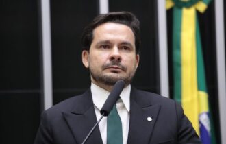 proposta-muda-criterios-para-l