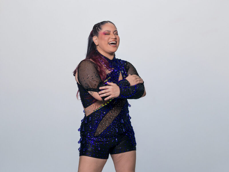 rebecca-grana-se-antecipa-e-ga