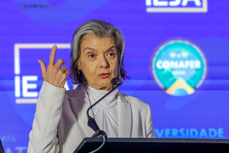 stf-e-representado-por-carmen-