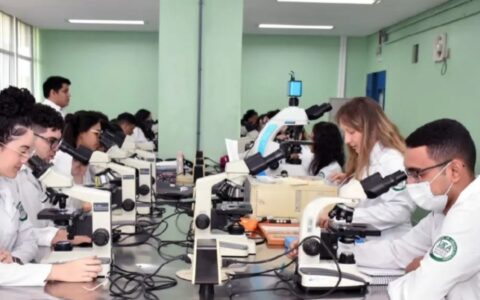 uea-curso-de-medicina-recebe-n