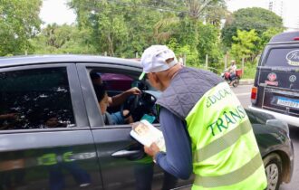 Blitz educativa na Pedro Teixeira informa sobre novos radares