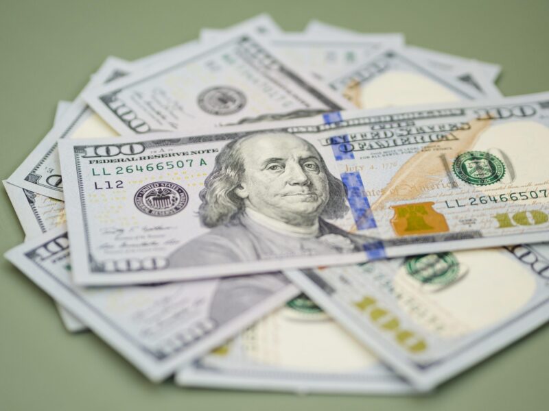 crise-na-venezuela-faz-dolar-c