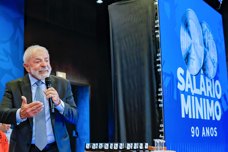 lula-reconhece-salario-minimo-