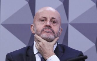 stf-andre-mendonca-mantem-pris