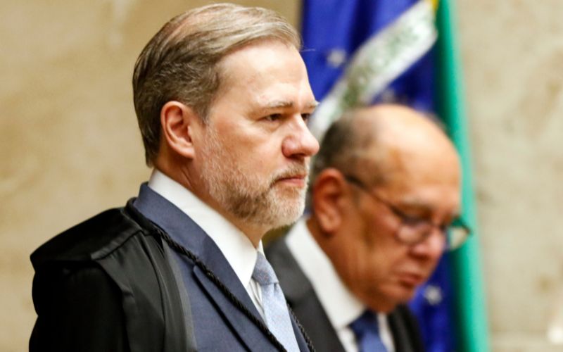 toffoli-decisao-sobre-instanci