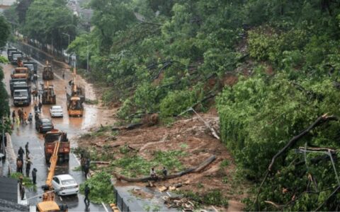 Manaus entra em alerta para risco de deslizamento de terra durante chuvas desta quarta-feira