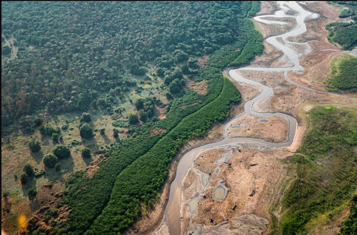 a-escrita-que-evapora-rios
