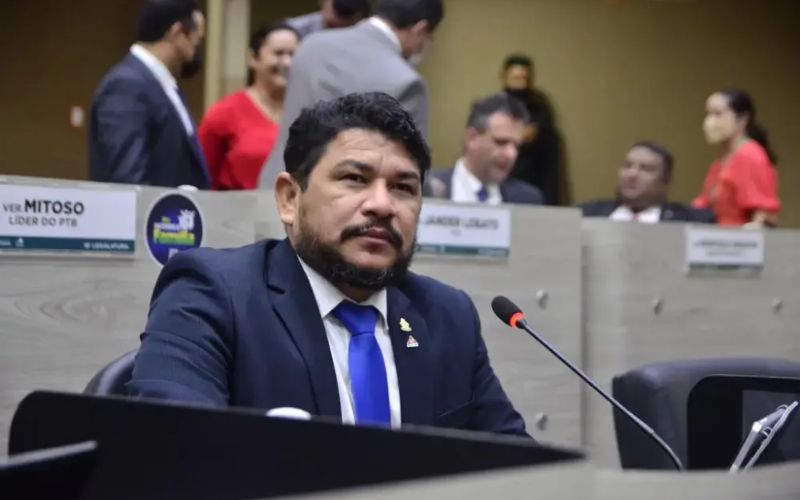apos-prisao-e-afastamento-bual