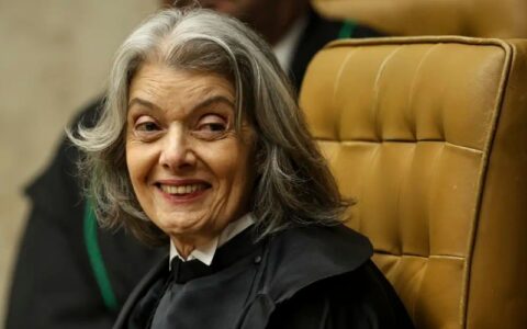 carmen-lucia-anuncia-proposta-