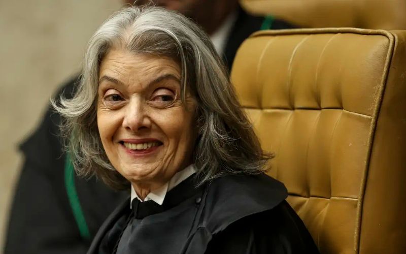 carmen-lucia-anuncia-proposta-