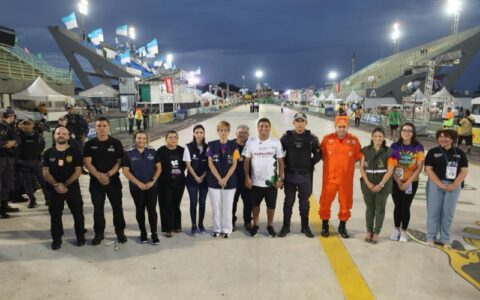 desfile-do-grupo-especial-rece