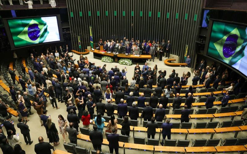 governo-destaca-avancos-econom