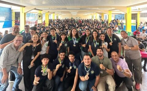 com-iniciativas-pedagogicas-es