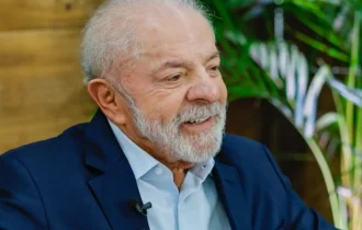 lula-assina-mp-que-libera-fgts