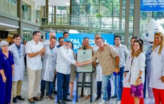 lula-inaugura-pronto-socorro-d