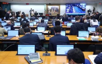poder-no-congresso-amazonas-fi