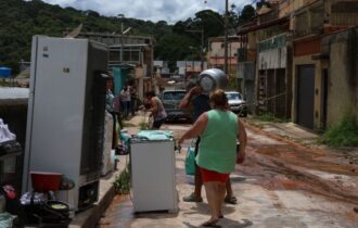 sobe-para-49-numero-de-mortos-