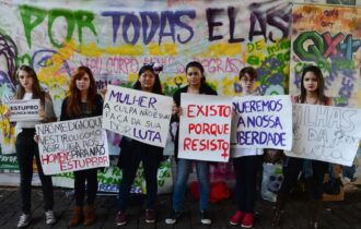 Cresce percentual de mulheres que relatam medo de ser estupradas