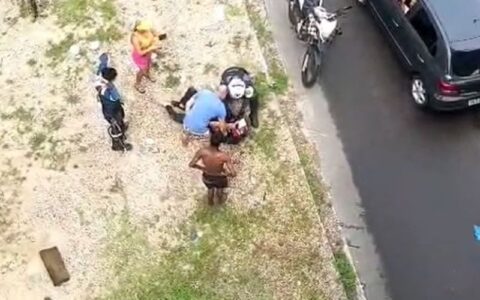 Motociclista cai de viaduto ao fugir de blitz em Manaus