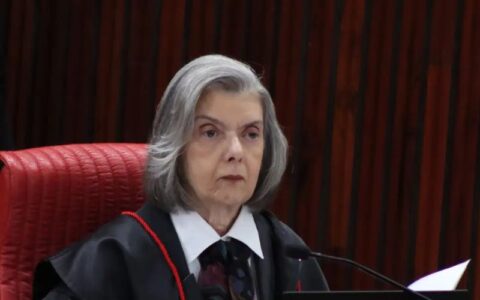carmen-lucia-critica-falta-de-