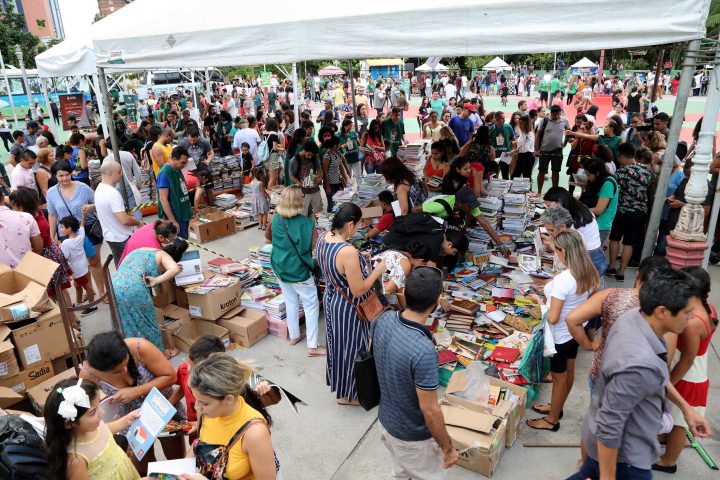 consumo-de-livros-cresce-e-ati