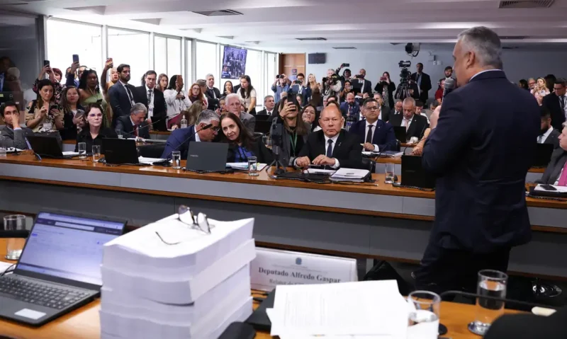 cpmi-do-inss-pede-indiciamento