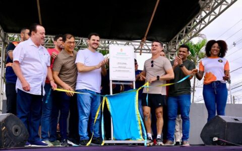 david-almeida-entrega-praca-e-
