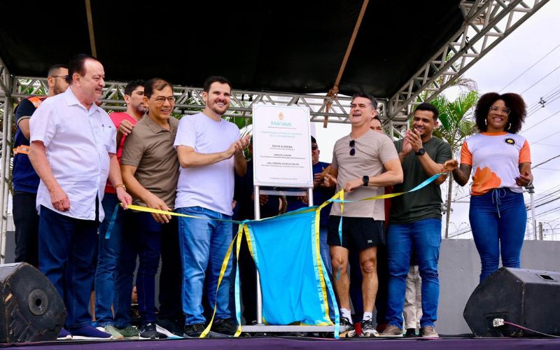 david-almeida-entrega-praca-e-