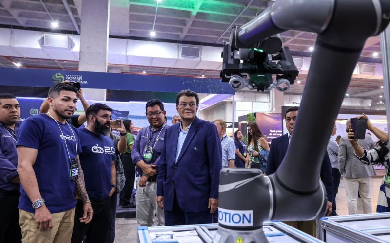 eduardo-braga-visita-expopim-2