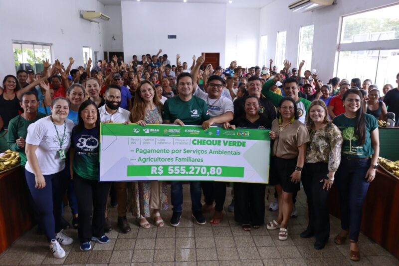 ipaam-entrega-r-555-mil-a-252-