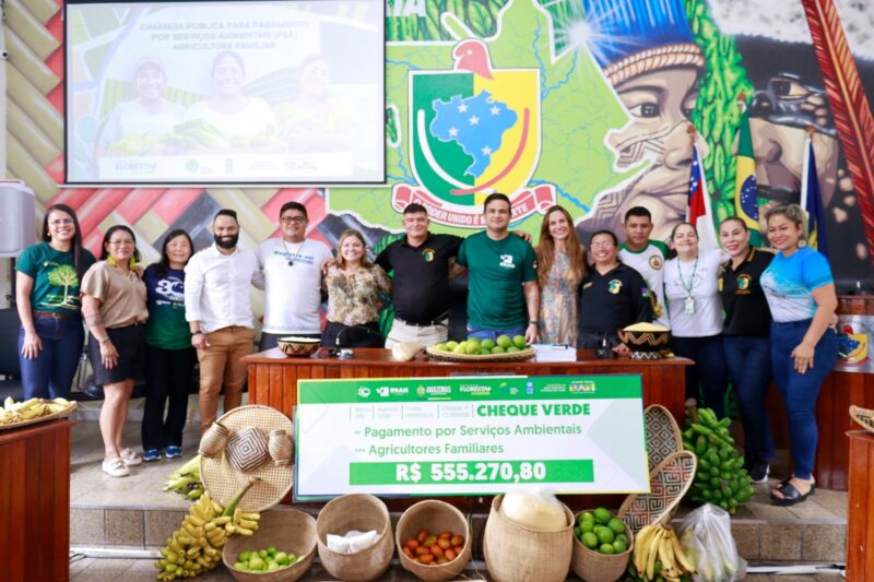 ipaam-entrega-r-555-mil-a-252-