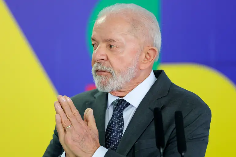 lula-zera-imposto-e-subsidia-d
