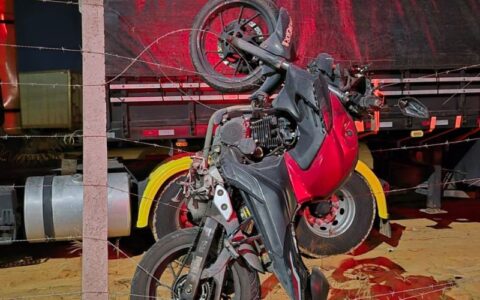 motociclista-morre-apos-colidi