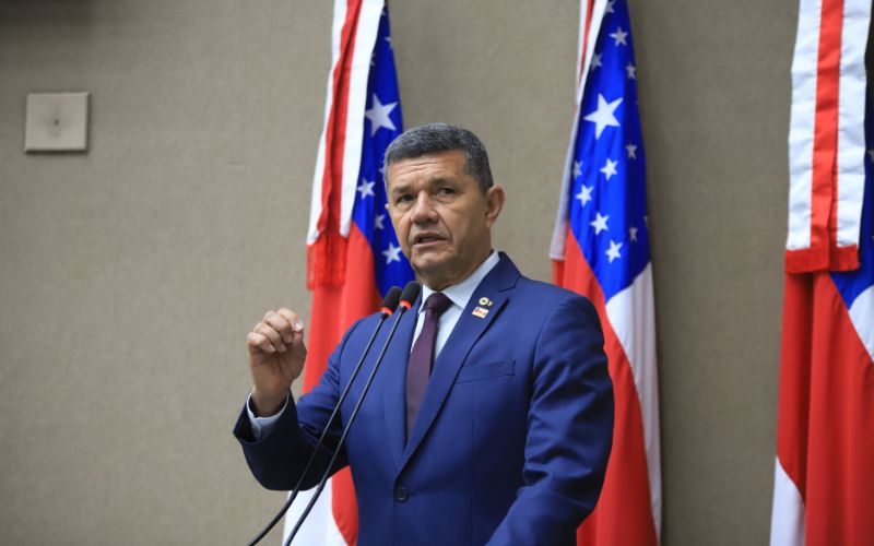 mudanca-de-partido-de-comandan