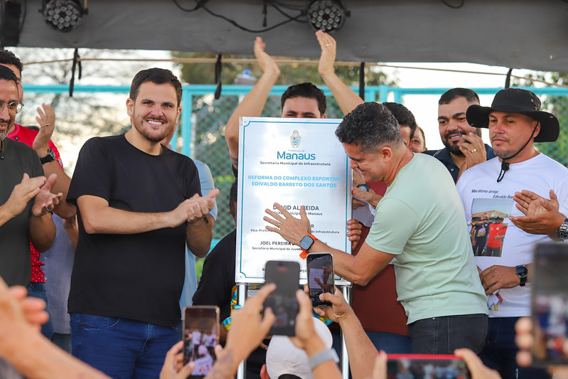 prefeito-inaugura-novo-complex